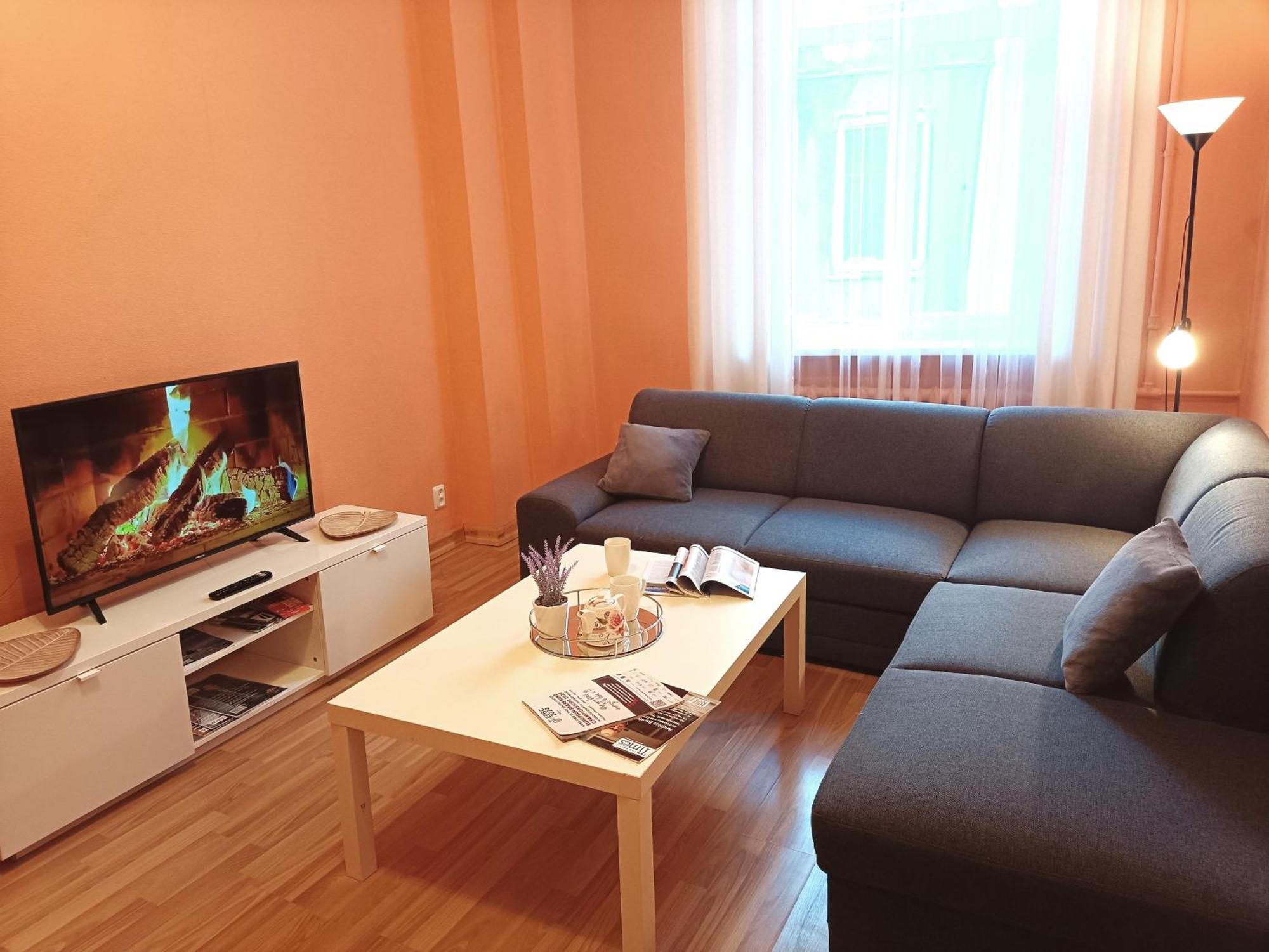 Spacious Old Town Family Peachy 2 Bedrooms Apartment, Nearby The Riga Presidential Castle Exterior foto